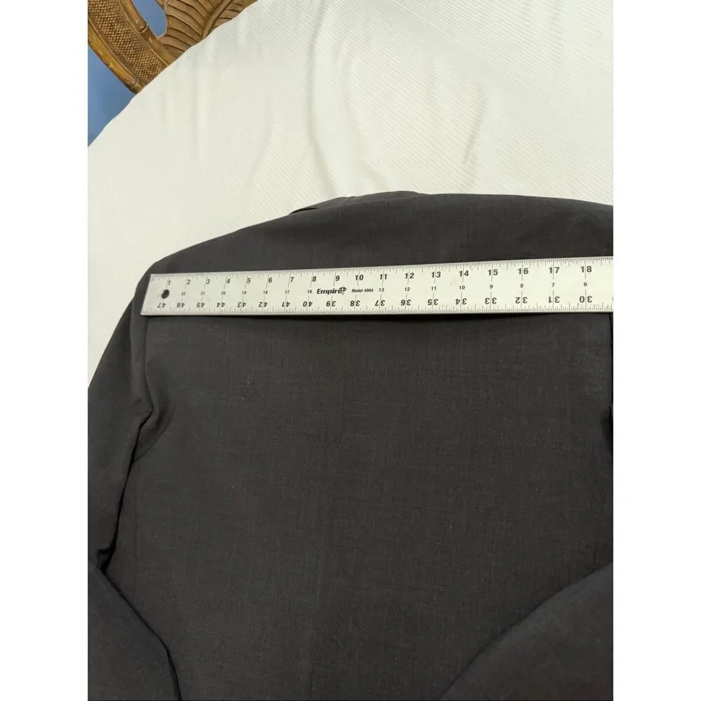Brooks Brothers Explorer Regent Fit 2 Button Charcoal Grey Suit Size 44L